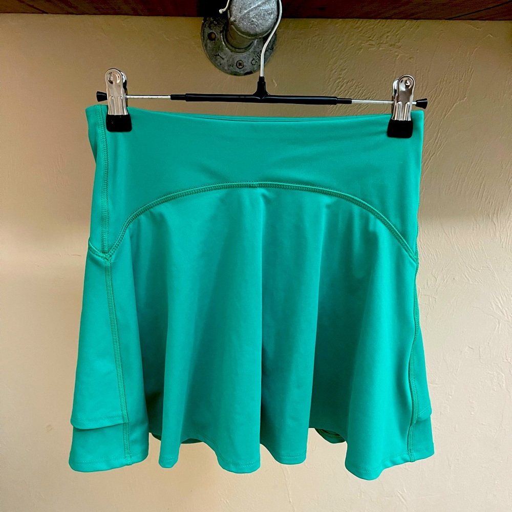 Old navy tennis skirt
